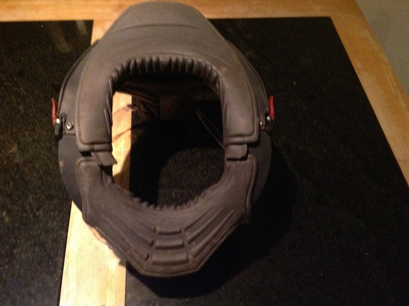 2015 Leat neck brace For Sale