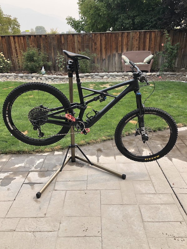 2019 Specialized Enduro Elite 27.5