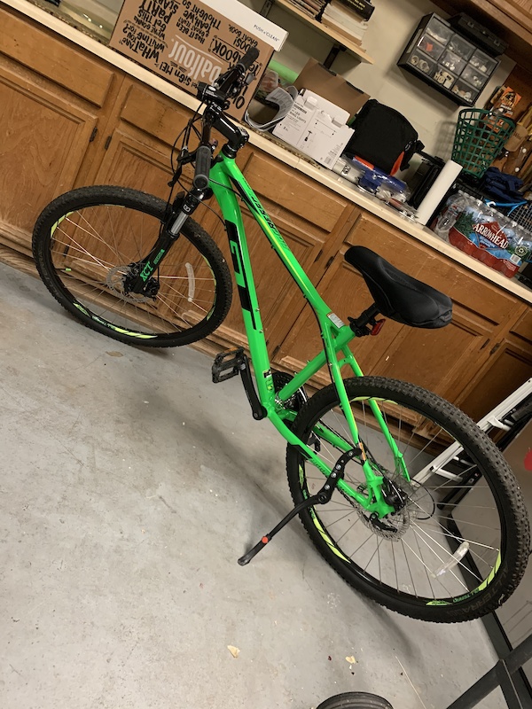 GT Men’s Aggressor Pro Mountain Bike For Sale