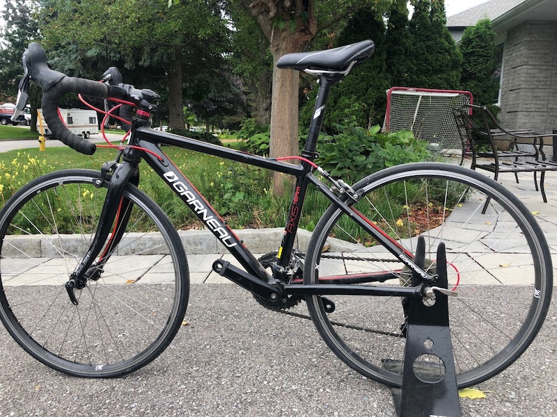 Garneau axis sale team 24