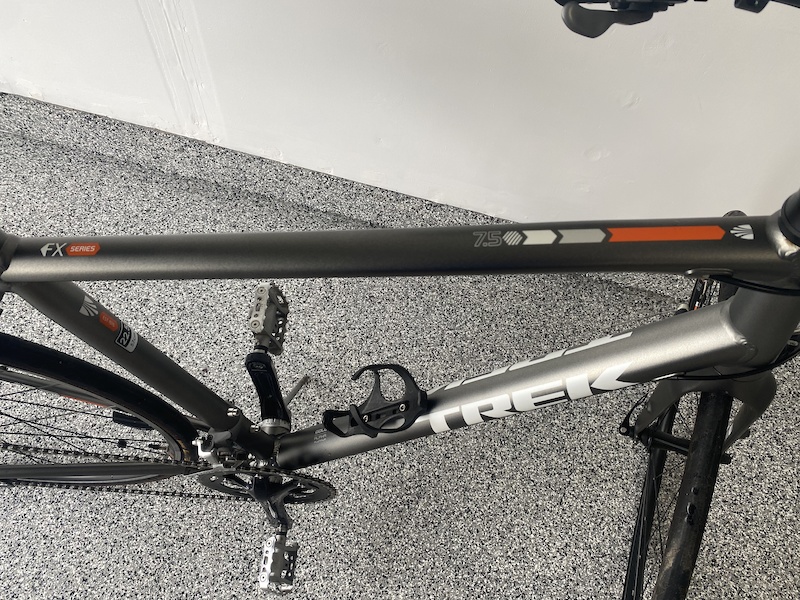 trek 7.5 fx 2016 price