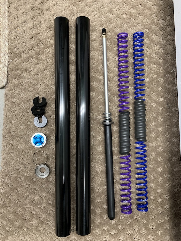 2017 FOX 40 Stanchions, Springs, and top cap 200 shipped! For Sale