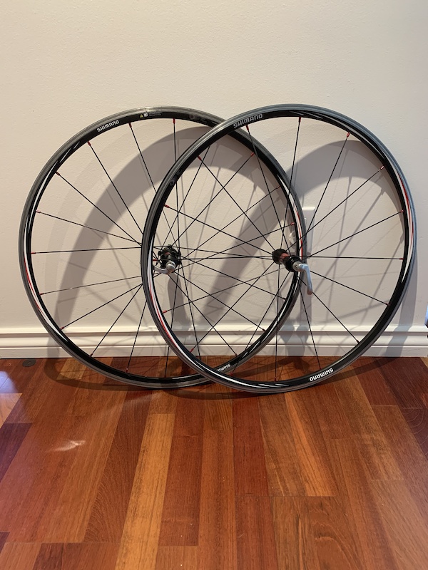 Shimano Rim Set Shimano RS10 Road Wheelset For Sale
