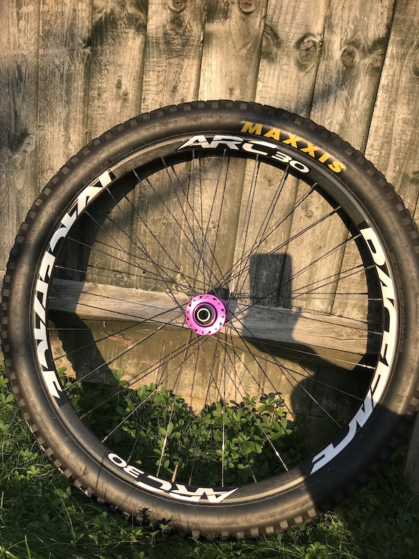 race face arc 27 rim