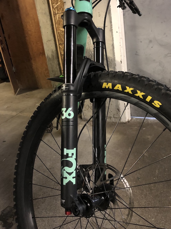 fox 36 26 inch wheel