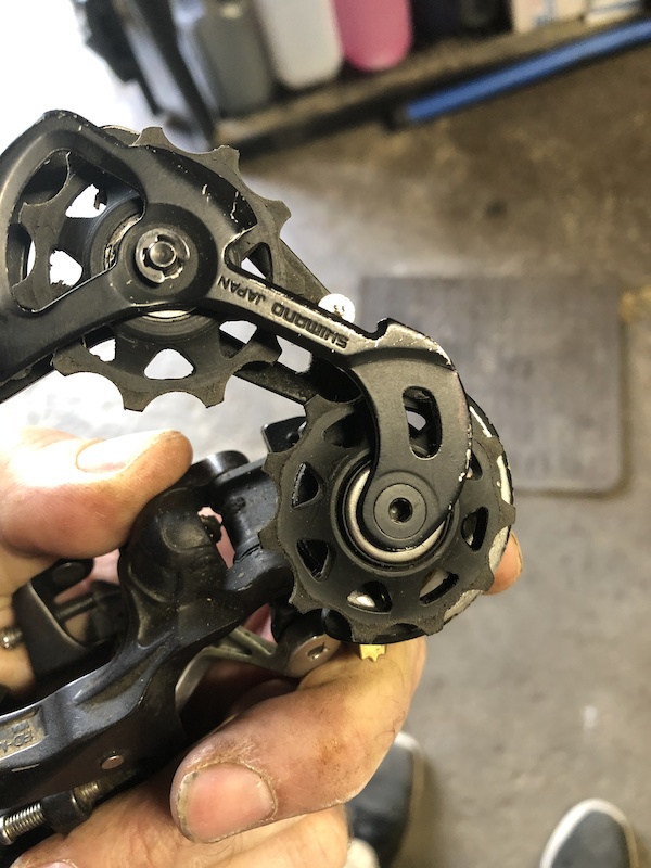 shimano saint 9 speed rear derailleur