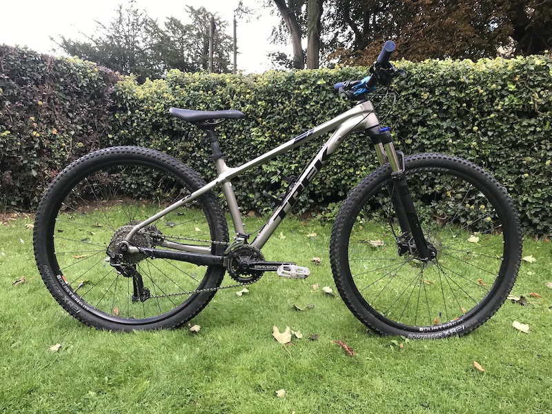 trek x caliber 8 2018 for sale