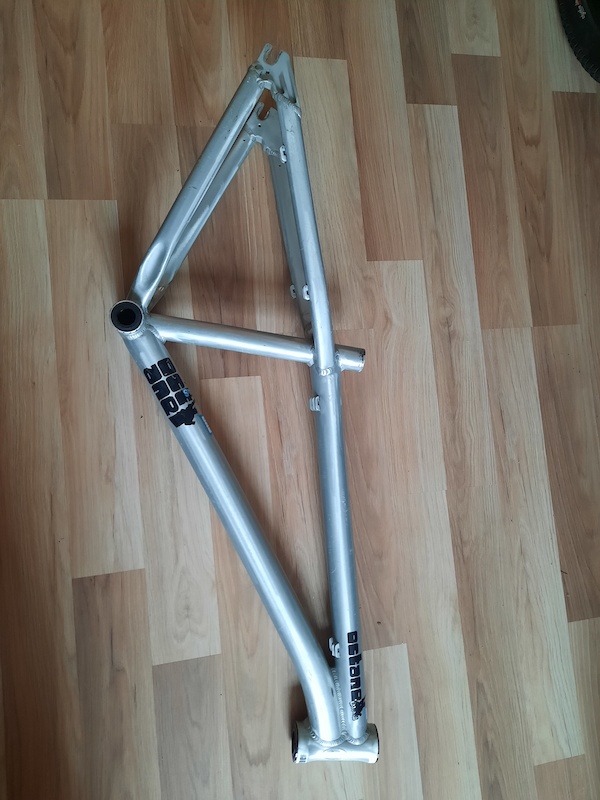 octane one zircus frame