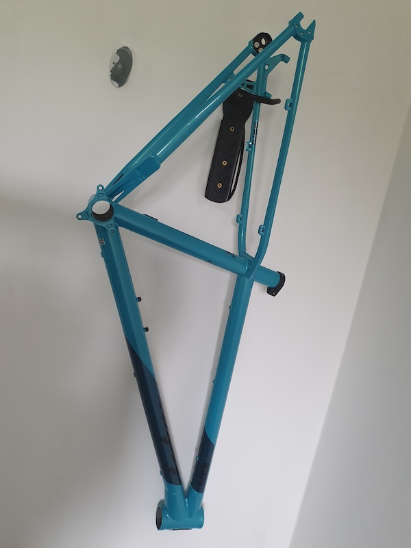 2019 Ragley blue pig frame For Sale