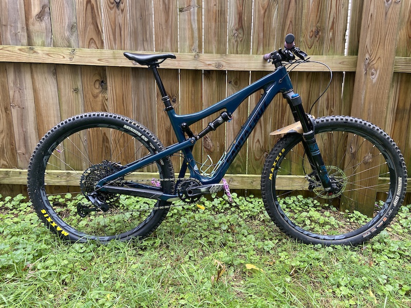 2018 Medium Santa Cruz 5010 C Sbuild - New Drive Train For Sale