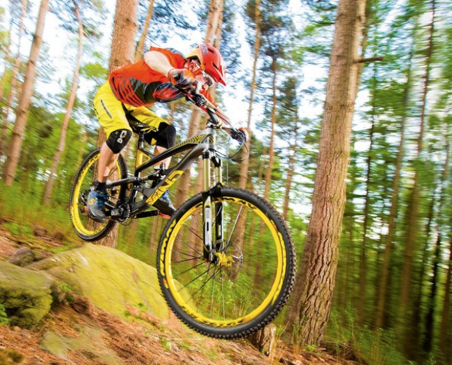 2016 yt capra pro race