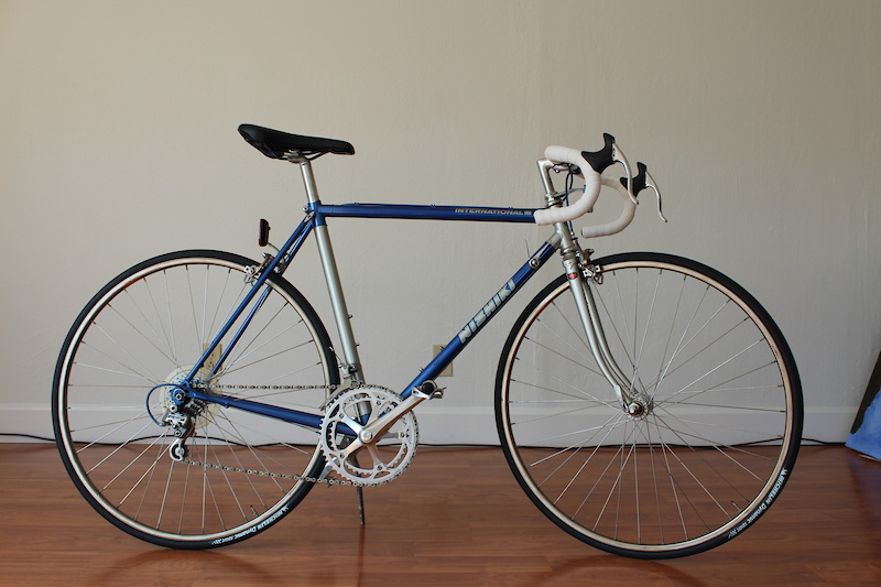 Nishiki Road Bike Made in Japan Excellent condition For Sale