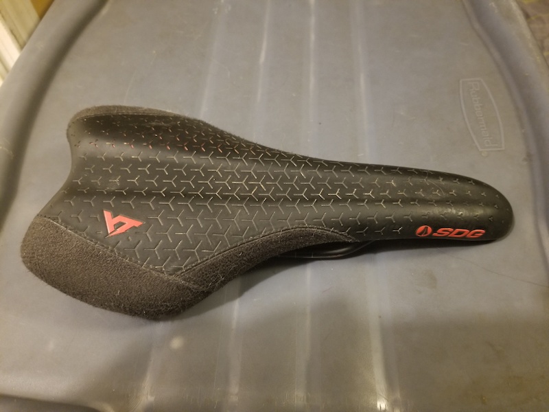 yt sdg saddle