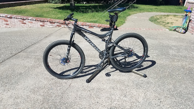 Specialized stumpjumper m4 discount full suspension mountain bike