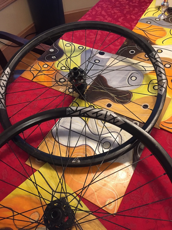 2019 Light Bicycle carbon wheels 27.5 For Sale