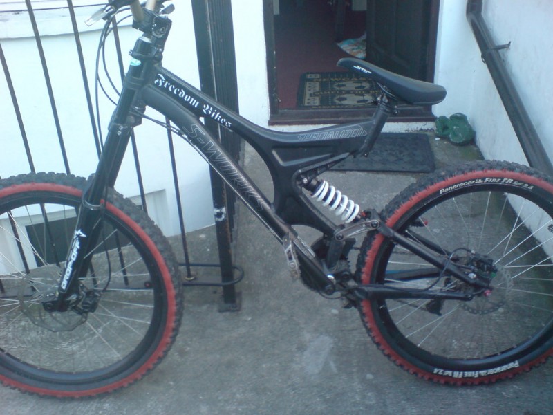 My new specialized S works Enduro
b4 i bought it
with original rear shock