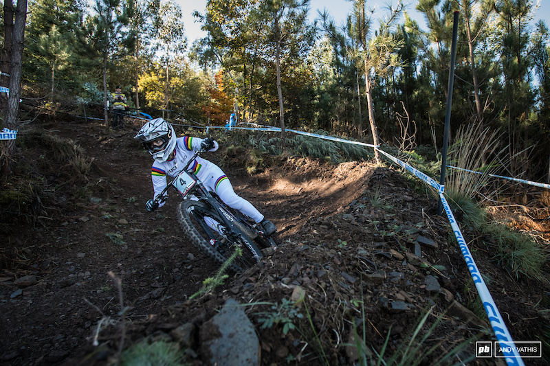 uci downhill 2020 lousa