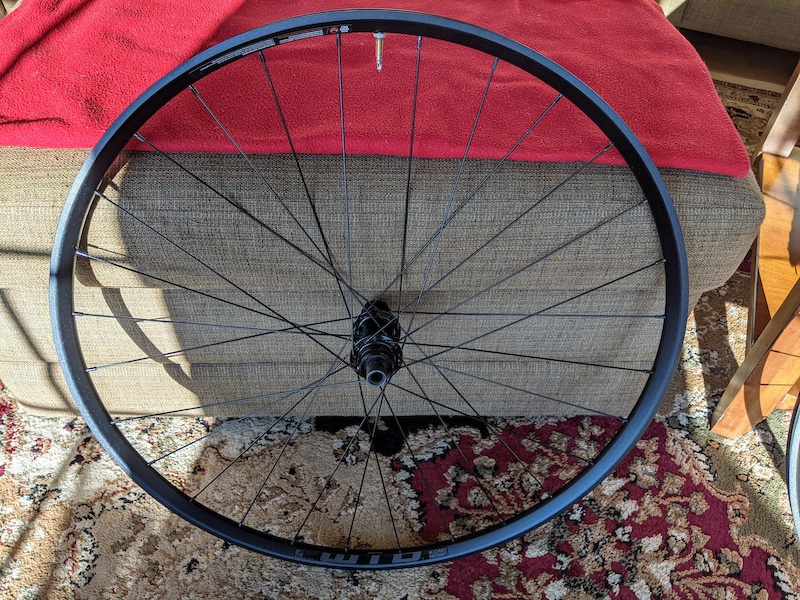 wtb kom wheelset