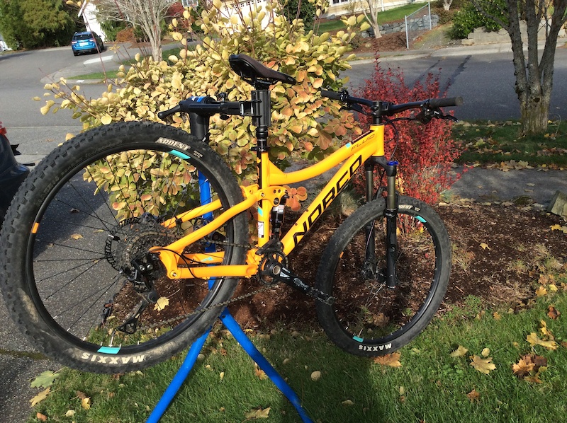 norco fluid full suspension mountain bike