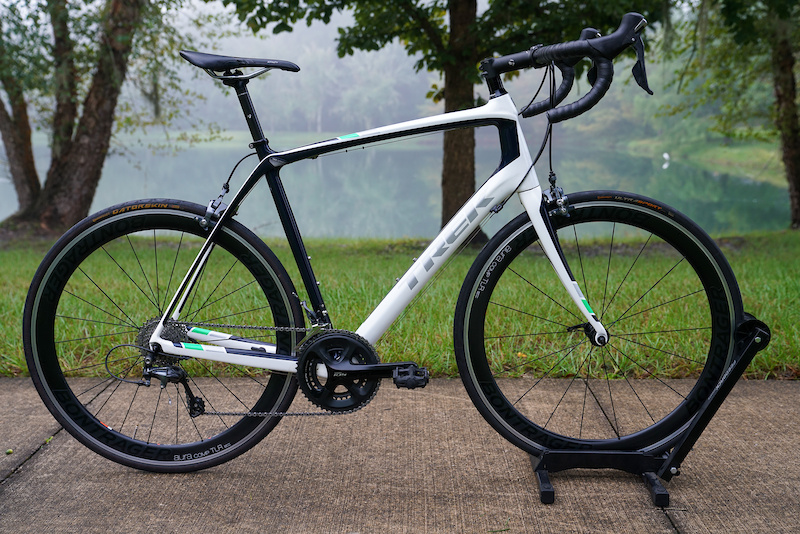 2017 Trek Domane S6 - Full Carbon 