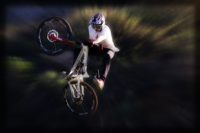 THIS PICTURE IS NOT MINE. i edited this pic that i found on pinkbike. added a blur around the rider and added a  little glow