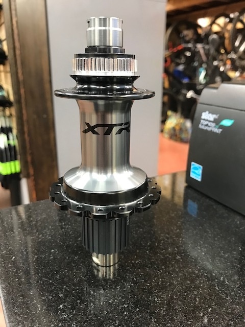 xtr rear hub