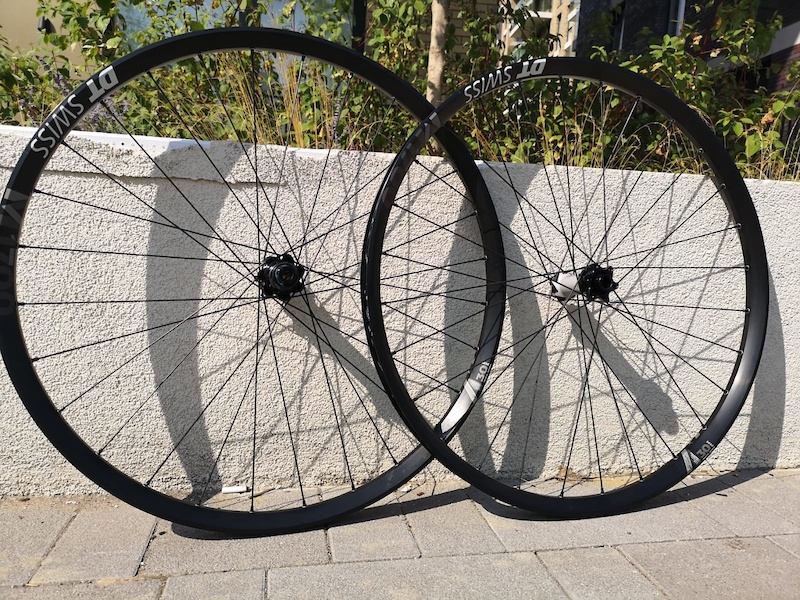 dt m1700 wheelset