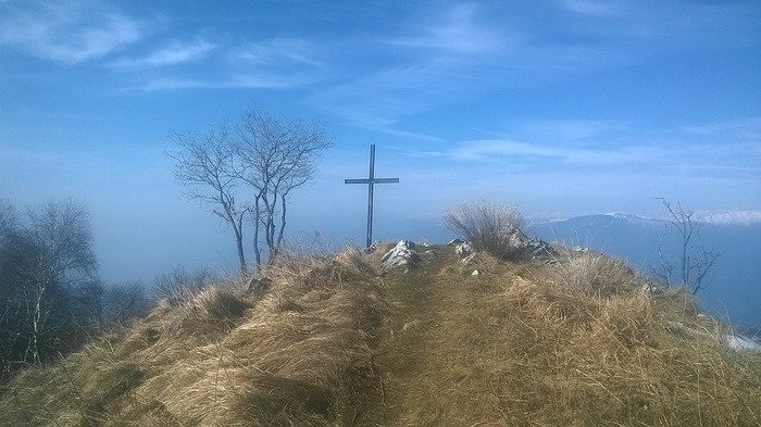 croce al punto panoramico del monte Crocetta