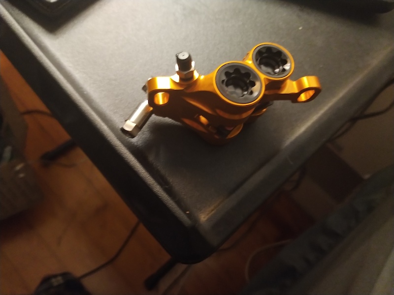hope v4 caliper