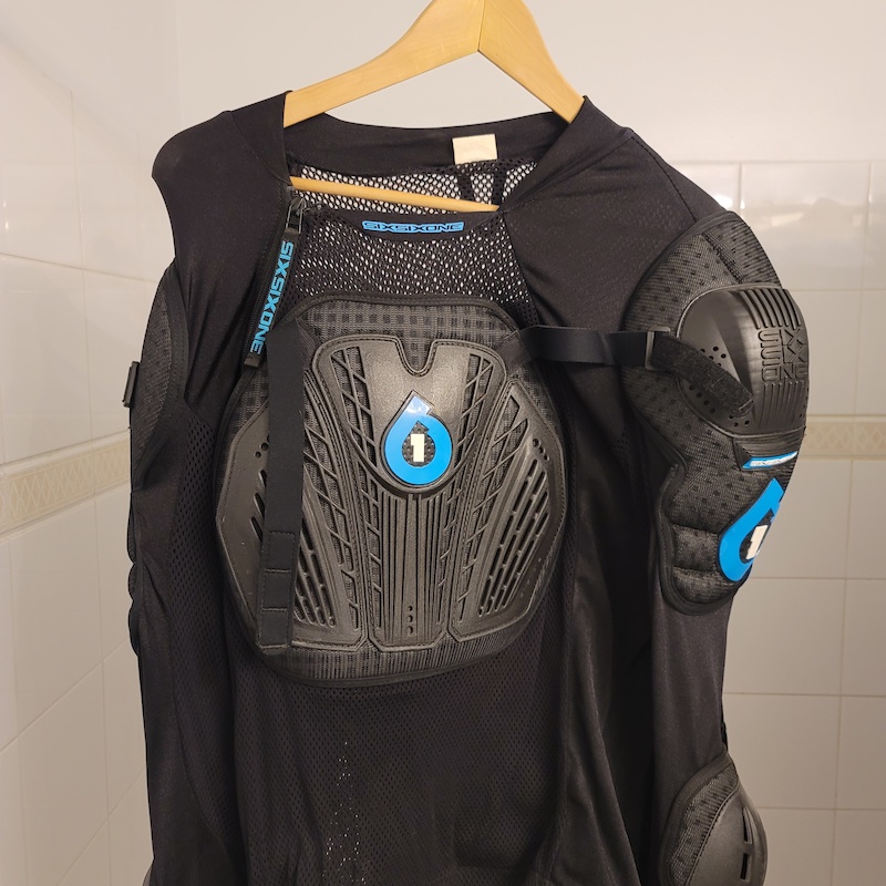 661 vapor body armour For Sale