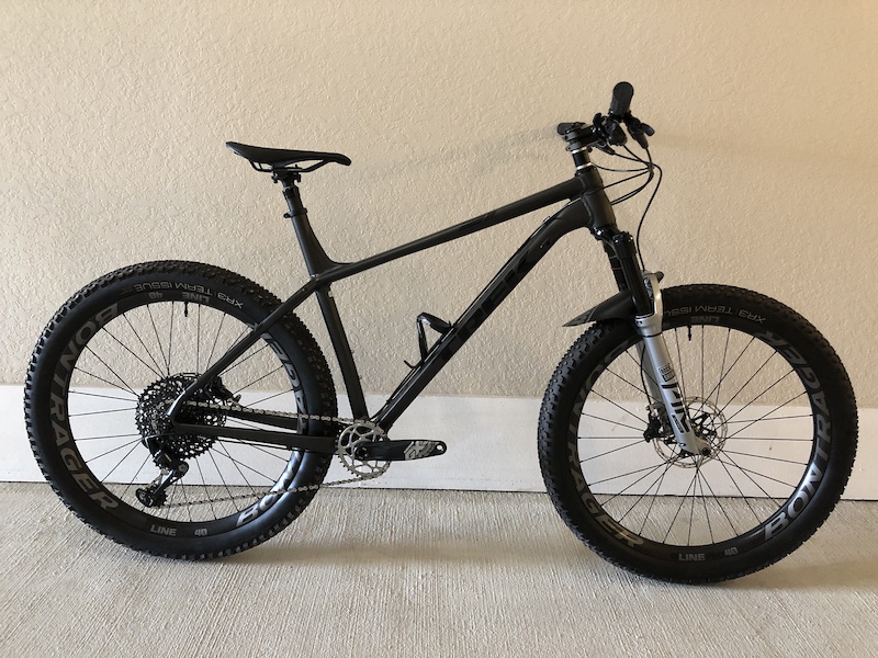 2020 Custom 27.5+ Trek Roscoe XXL 23” For Sale