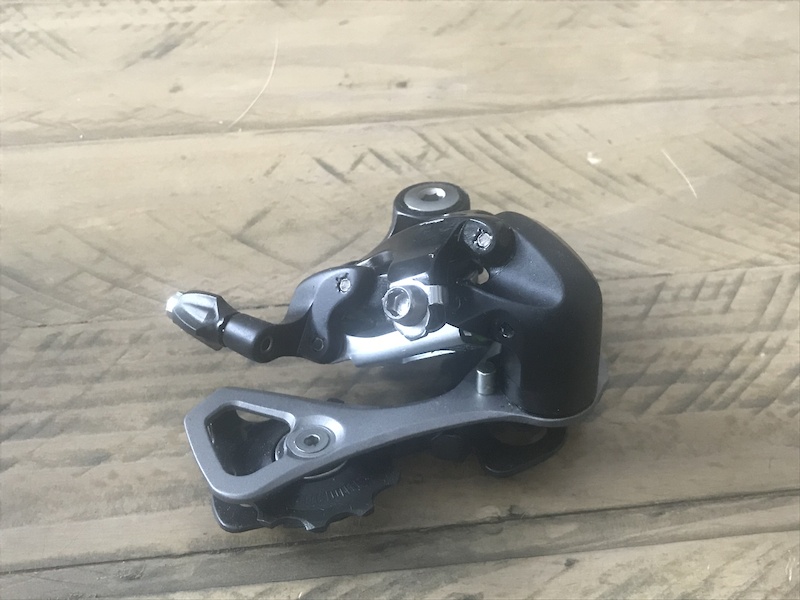 105 clutch derailleur