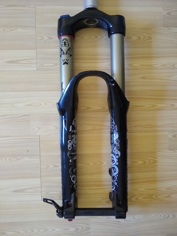 rockshox totem 2020