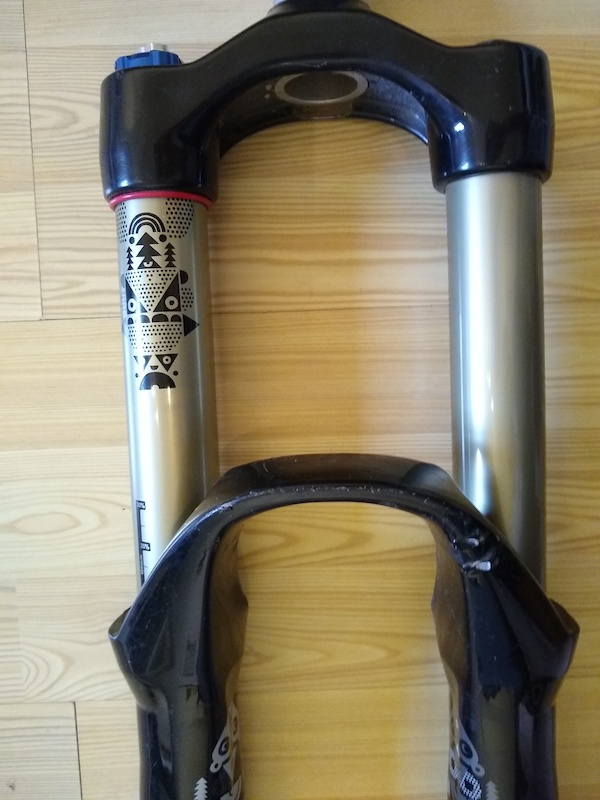 rockshox totem 2020