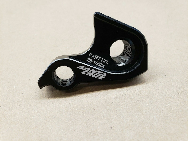 thumbnail image 2 of Santa Cruz Derailleur Hanger 183 - CNC Machined Replacement For SNZ0261 Compatible Models 2 of 9
