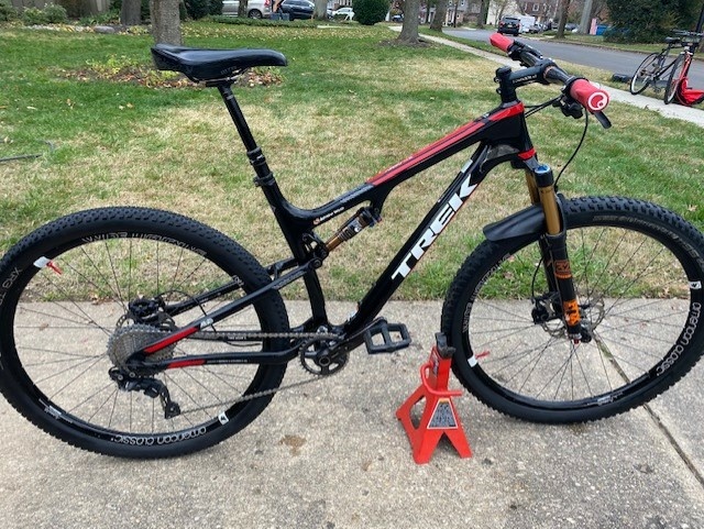 trek superfly 9.8 2019