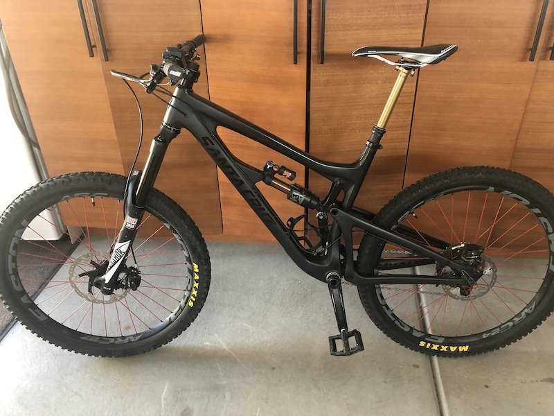 santa cruz nomad black