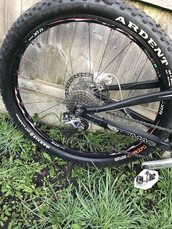 cx tyres tubeless