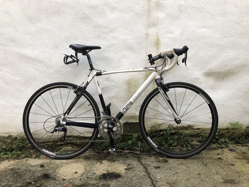 kinesis crosslight evo 4
