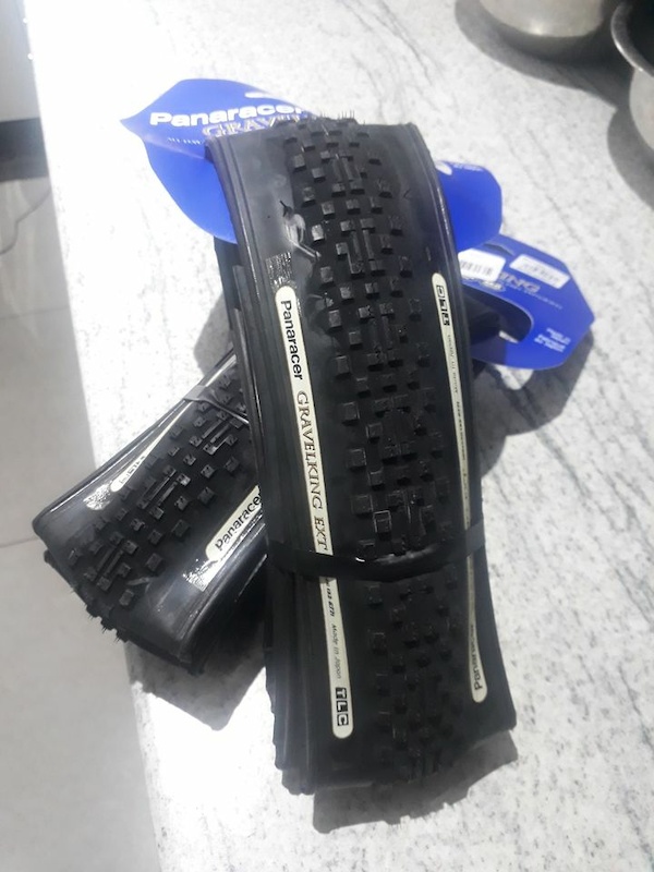 2020 Panaracer Gravel King EXT TLC 33c Black Pair For Sale