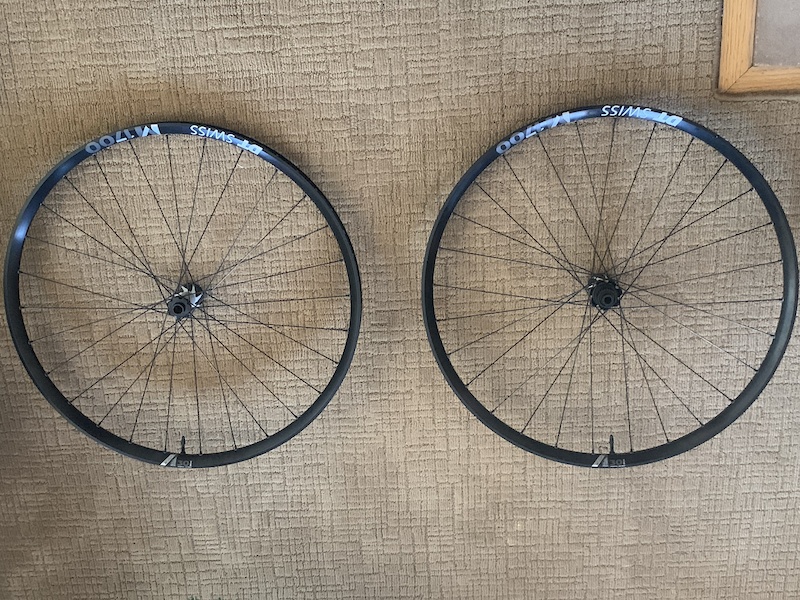 dt m1700 wheelset