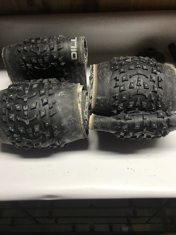 2018 Dillinger 5 studded tires 120tpi tubeless folding For Sale