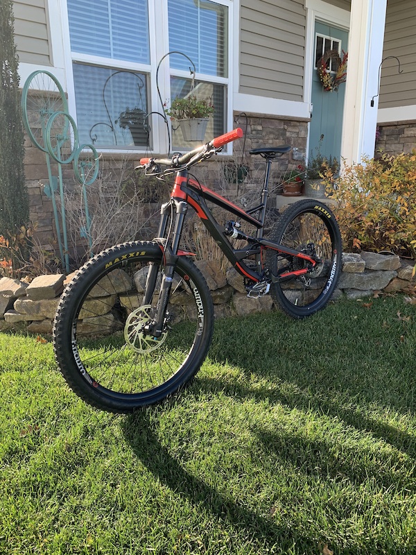 2017 YT Capra Comp For Sale