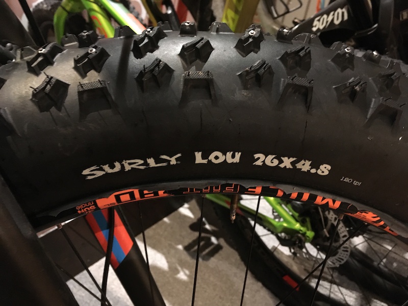 surly lou tire
