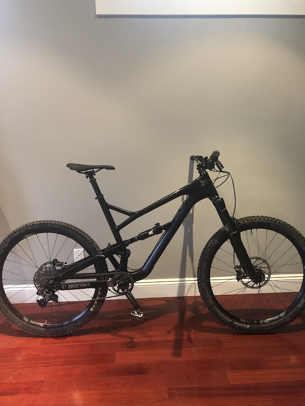 genesis croix de fer 2013