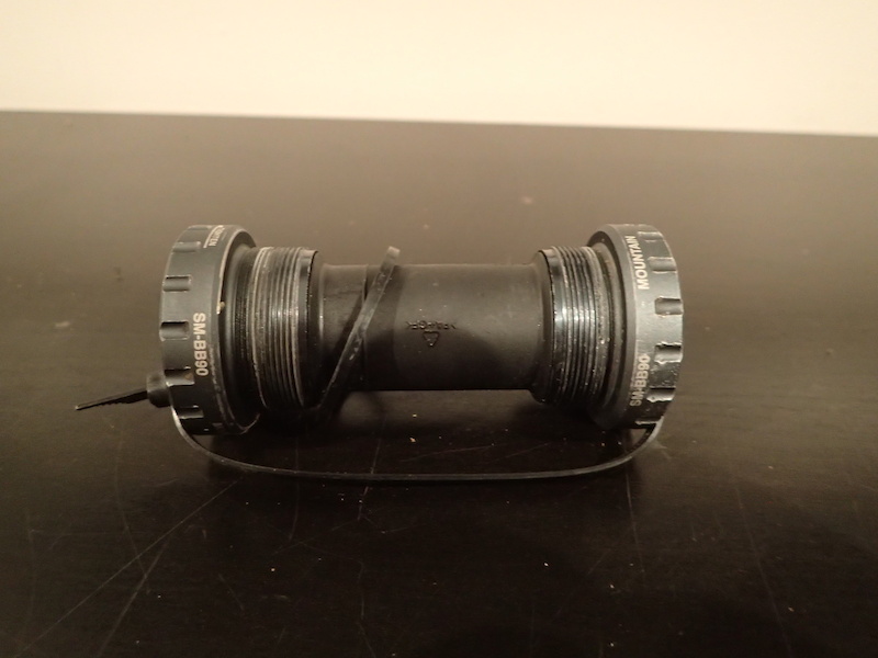XTR 68/73mm bottom bracket For Sale