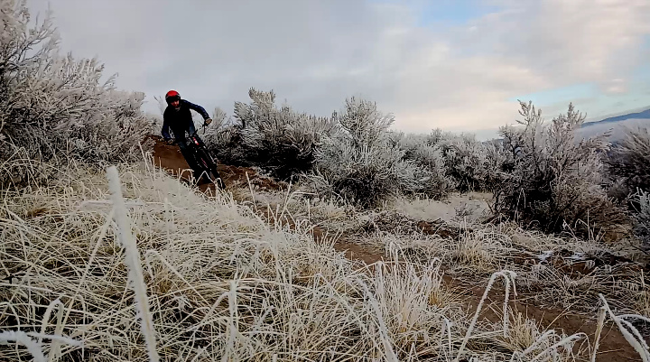 Another take of Jamin Koehn on home turf, ripping the frosty Washington morning