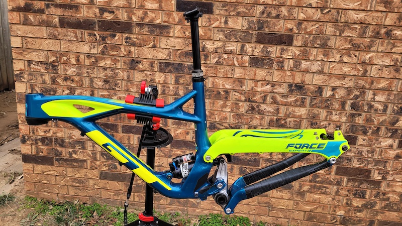 gt force carbon expert 2018