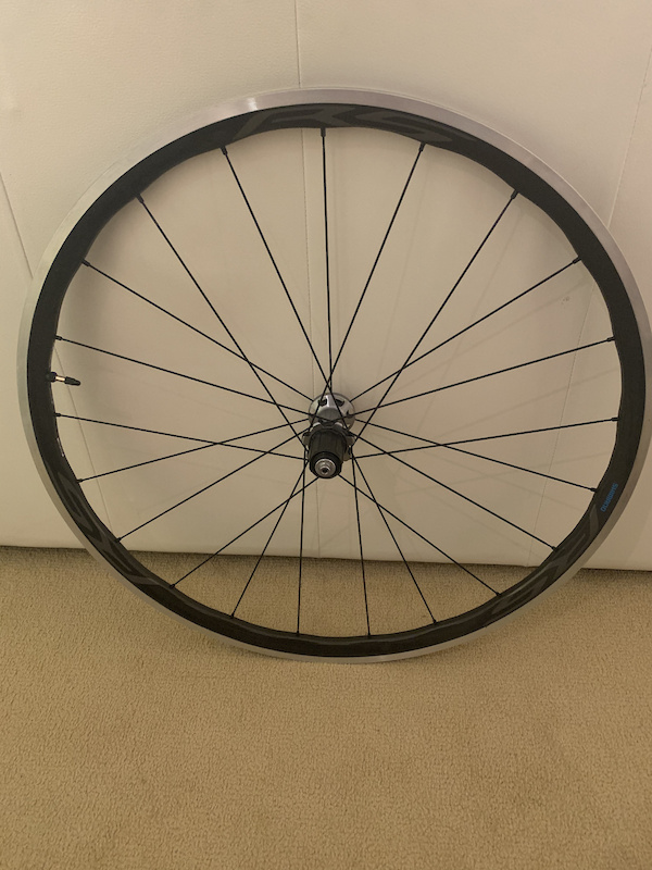 shimano rs300 105 clincher road wheelset