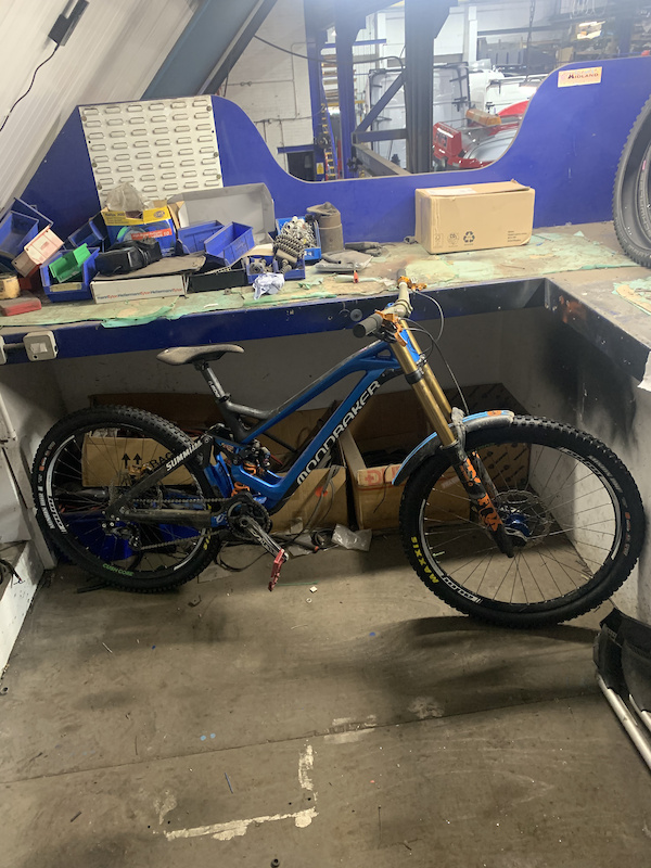 2017 Mondraker summum pro team downhill bike mtb For Sale